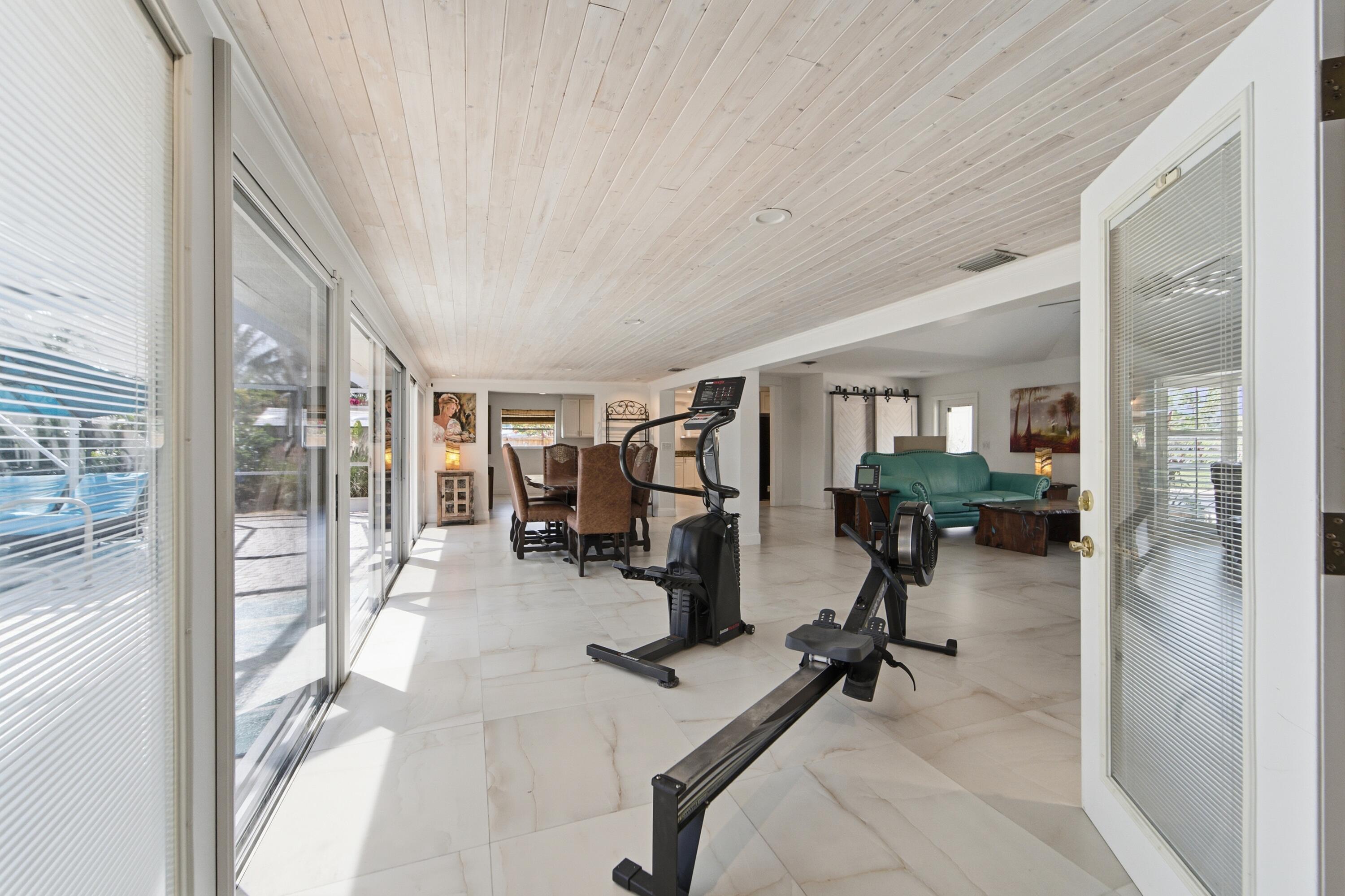 HUNT CLUB COLONY (AKA JUPITER/TEQUESTA HUNT CLUB C - Residential
