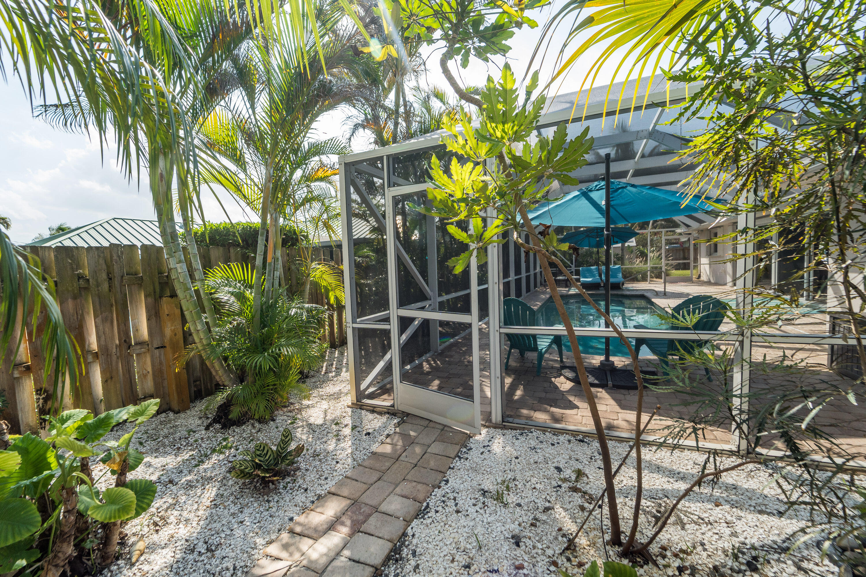 HUNT CLUB COLONY (AKA JUPITER/TEQUESTA HUNT CLUB C - Residential