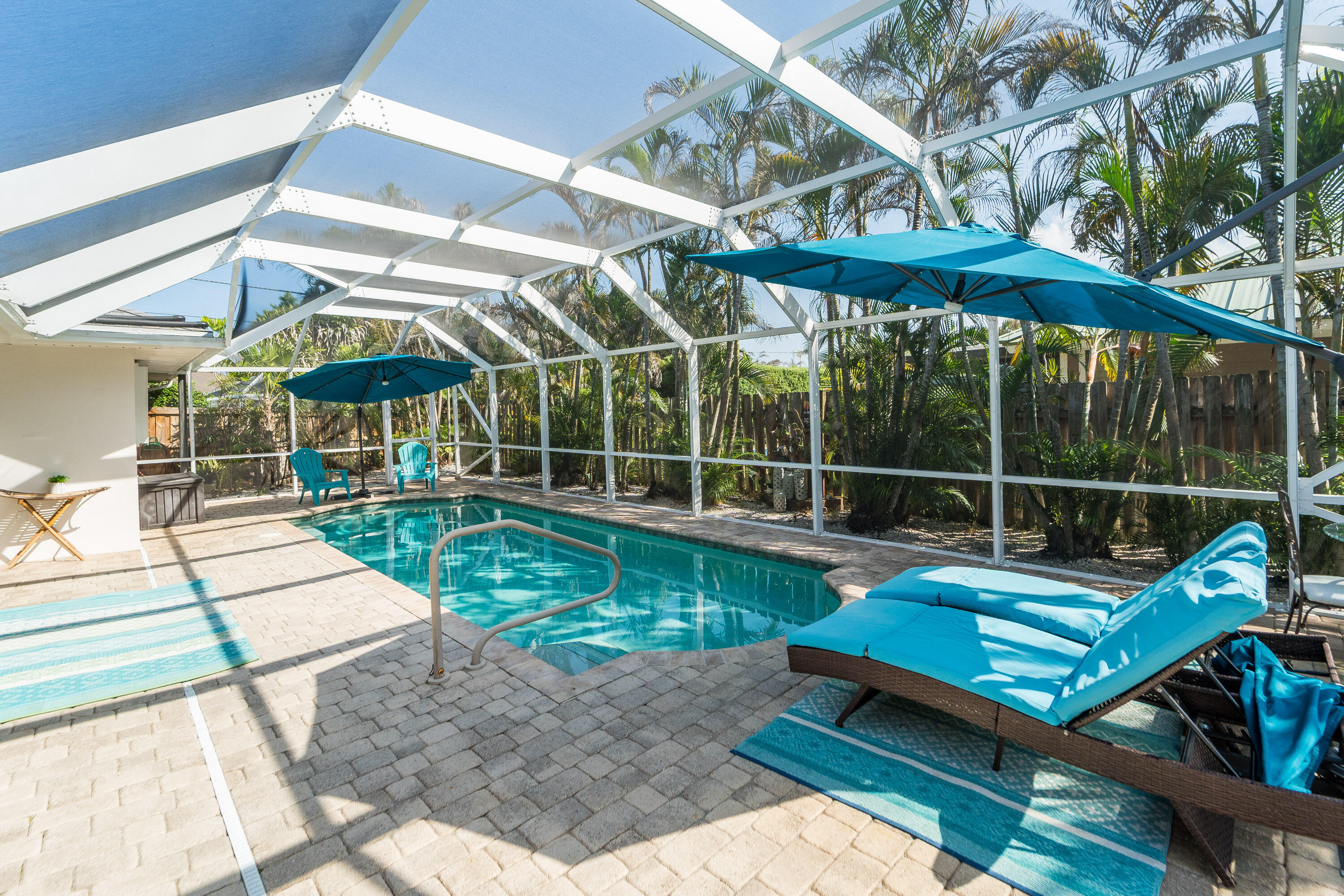 HUNT CLUB COLONY (AKA JUPITER/TEQUESTA HUNT CLUB C - Residential