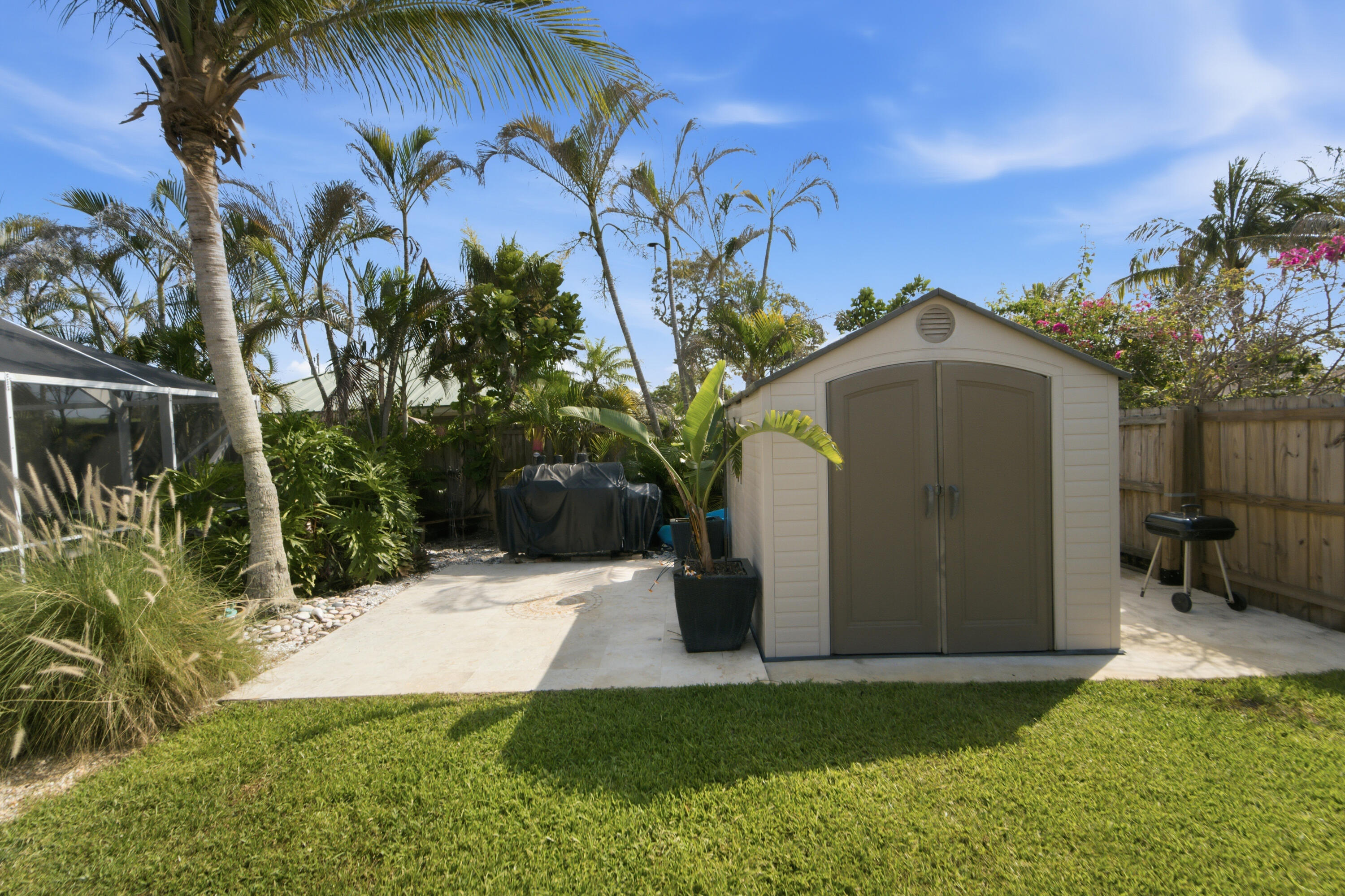 HUNT CLUB COLONY (AKA JUPITER/TEQUESTA HUNT CLUB C - Residential
