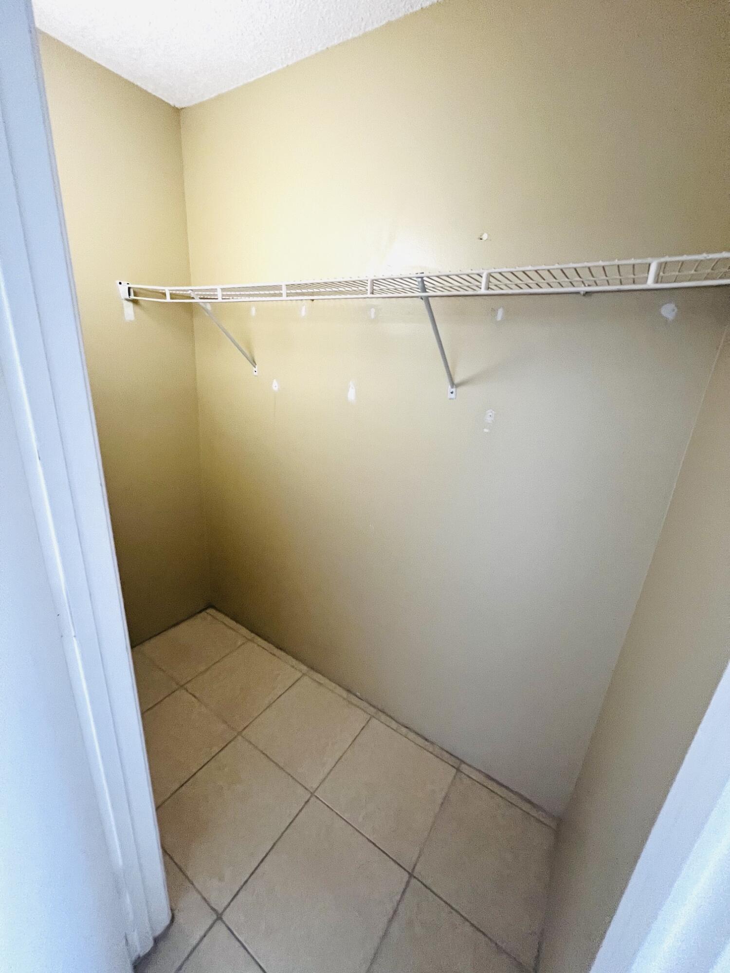 MEADOWS ON THE GREEN CONDO - Residential Lease