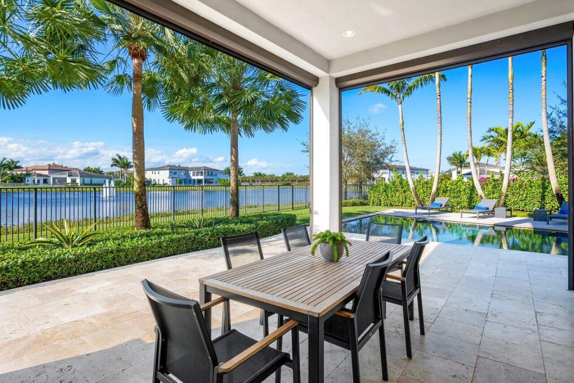 BOCA BRIDGES - Residential