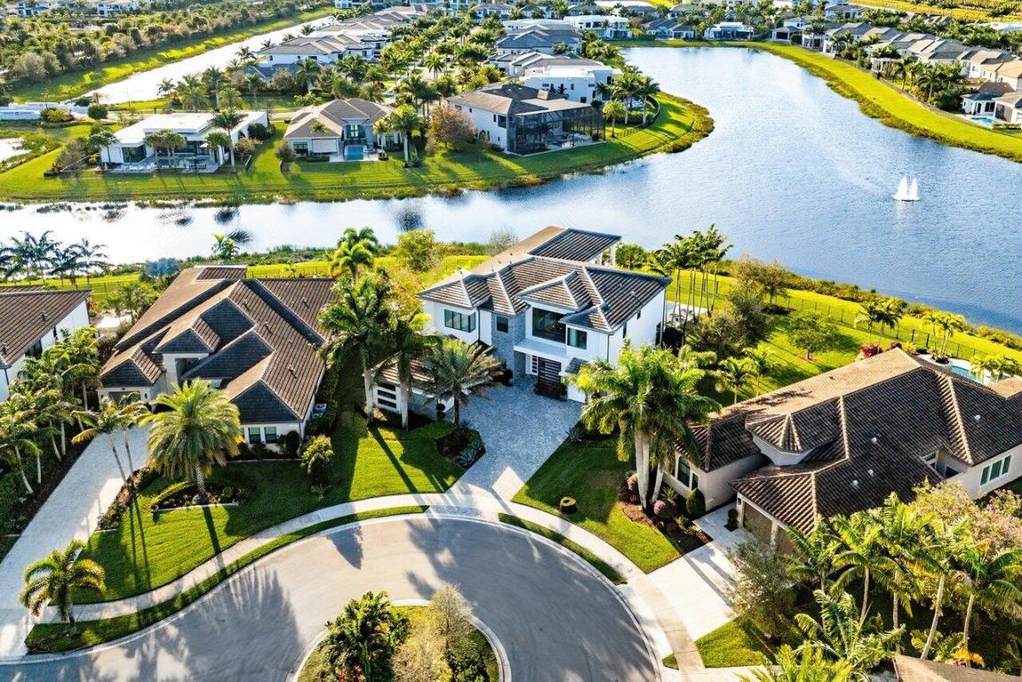 BOCA BRIDGES - Residential