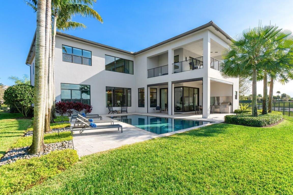 BOCA BRIDGES - Residential