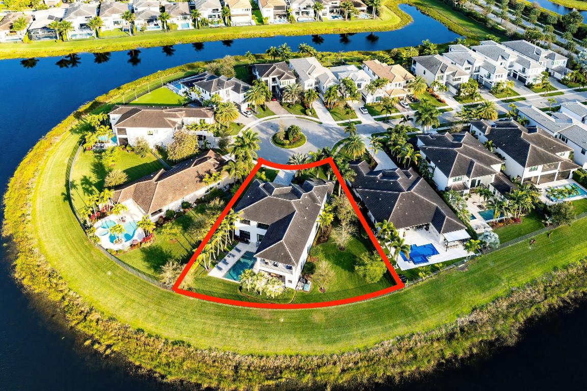 BOCA BRIDGES - Residential