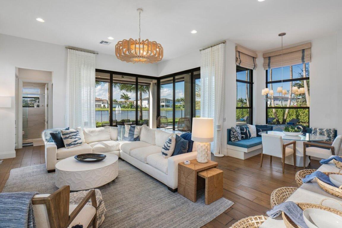 BOCA BRIDGES - Residential