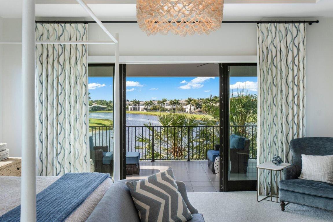BOCA BRIDGES - Residential