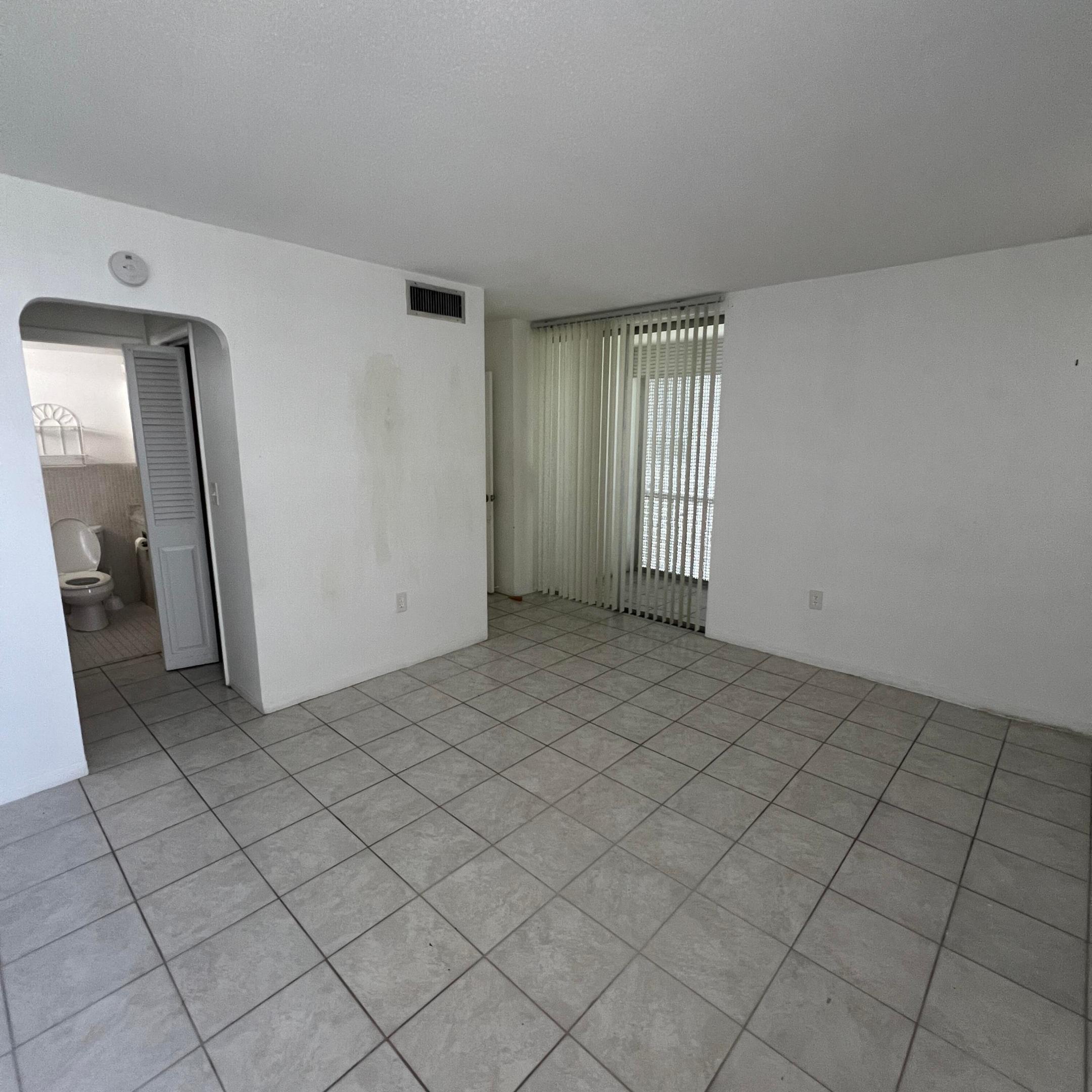 POINT EAST SEC II CONDOMINIUM - Residential