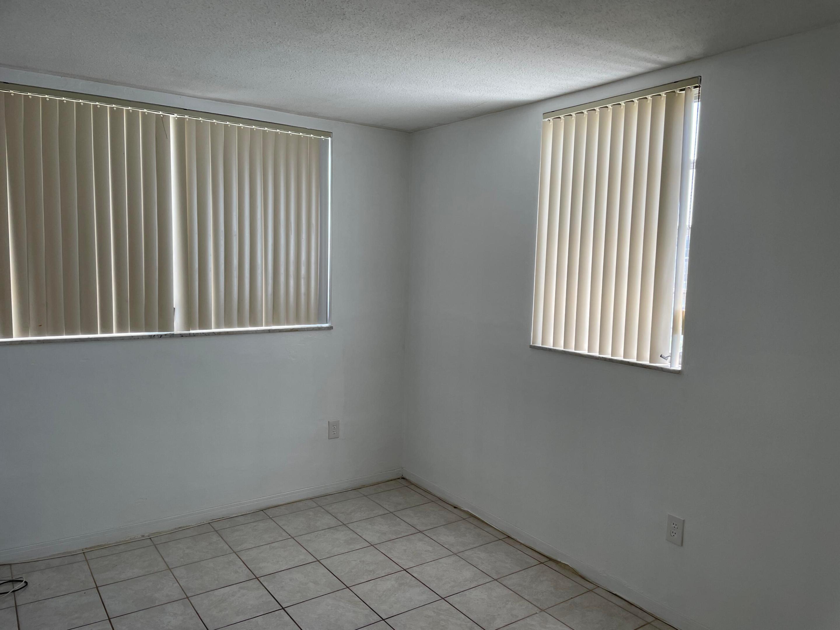 POINT EAST SEC II CONDOMINIUM - Residential