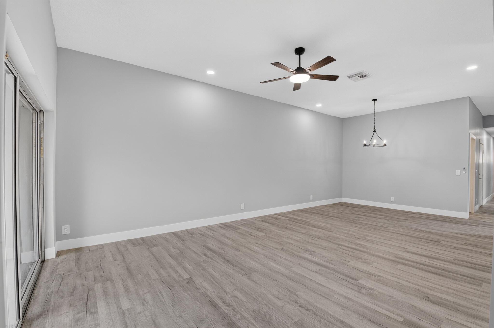 MIZNER POINTE - Residential