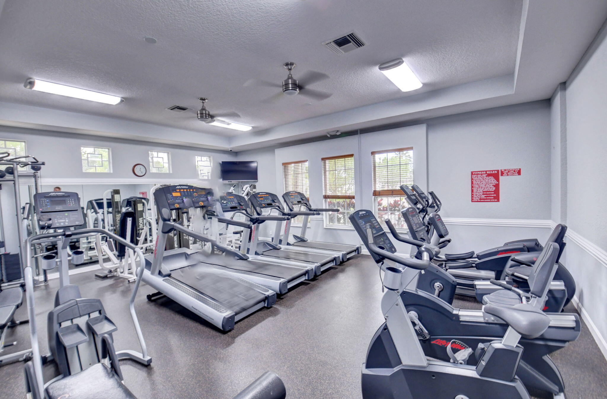 MIZNER POINTE - Residential