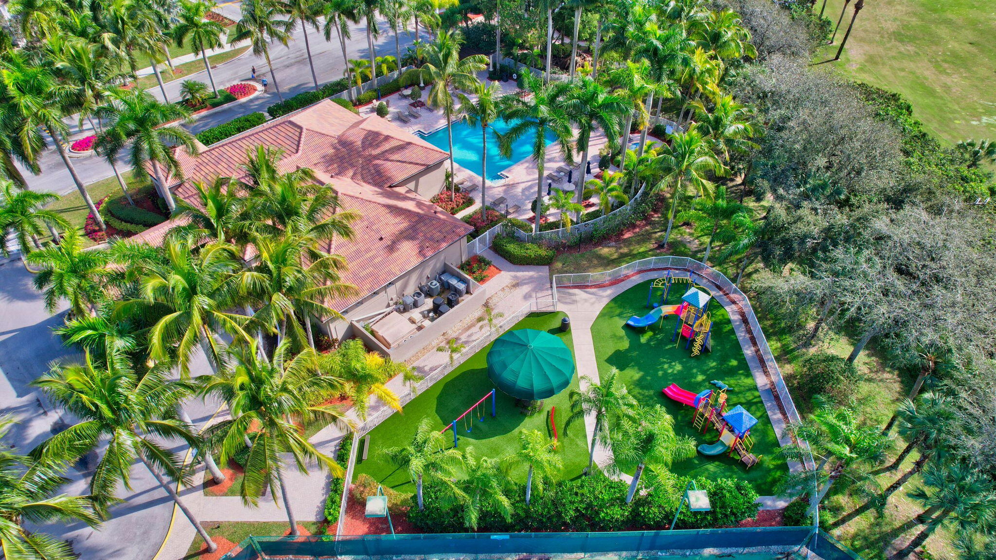 MIZNER POINTE - Residential