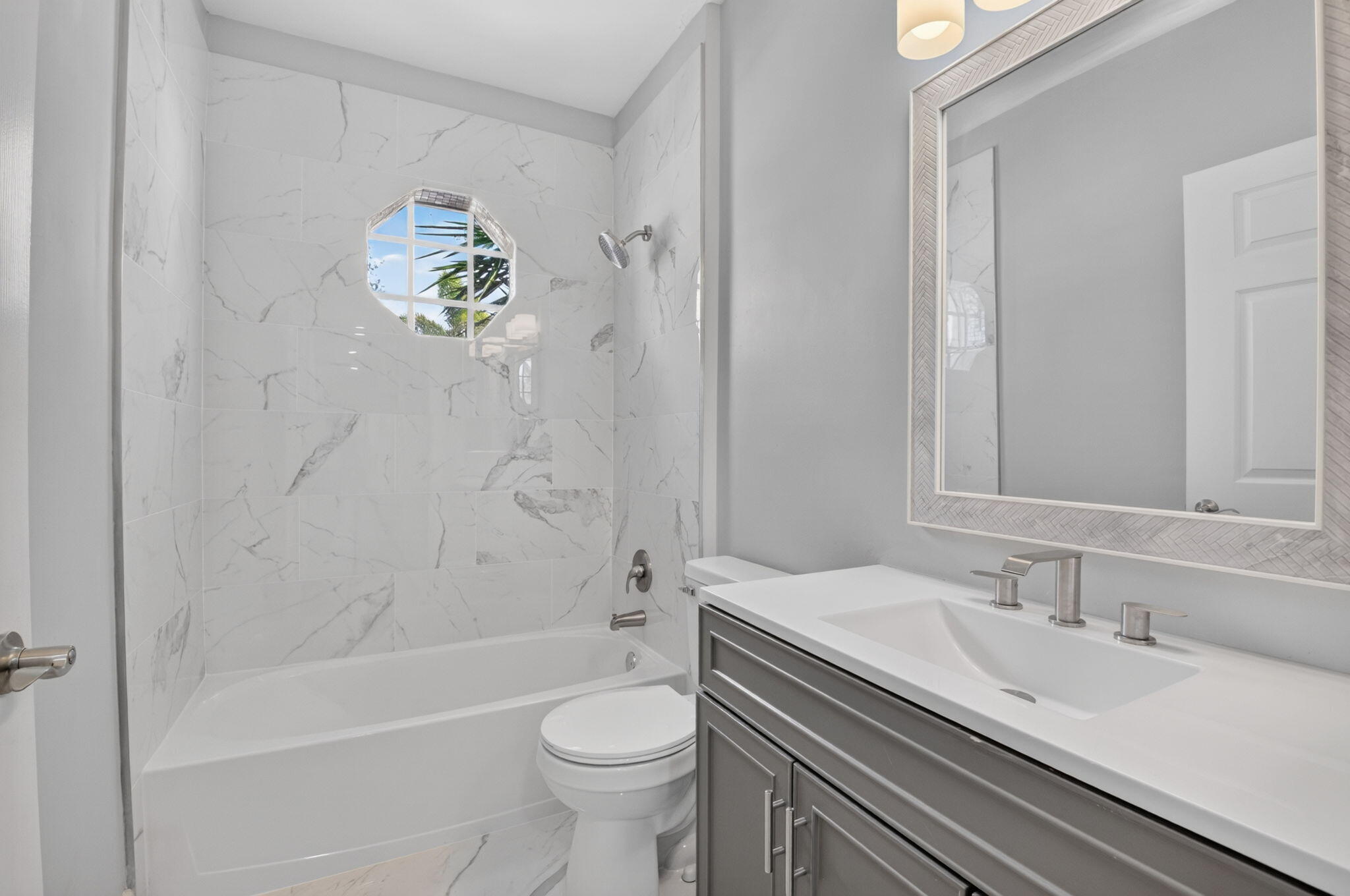 MIZNER POINTE - Residential