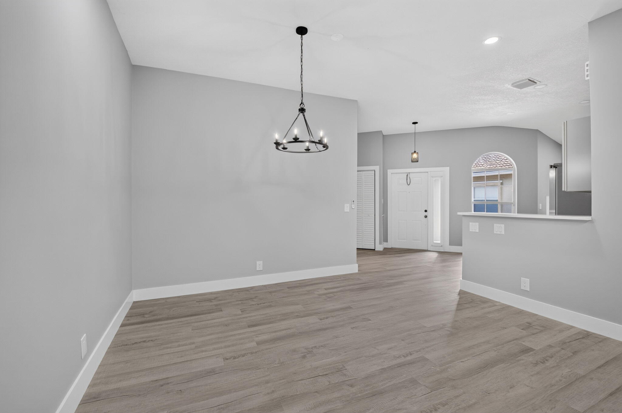MIZNER POINTE - Residential