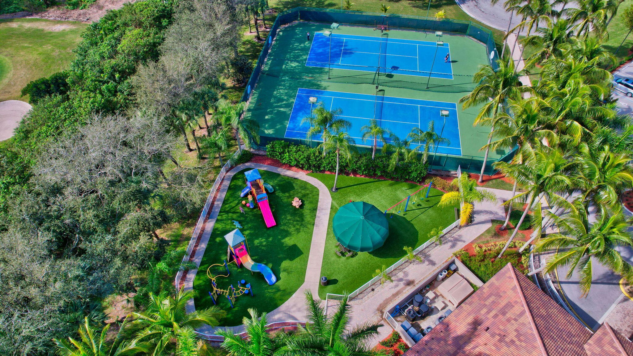 MIZNER POINTE - Residential