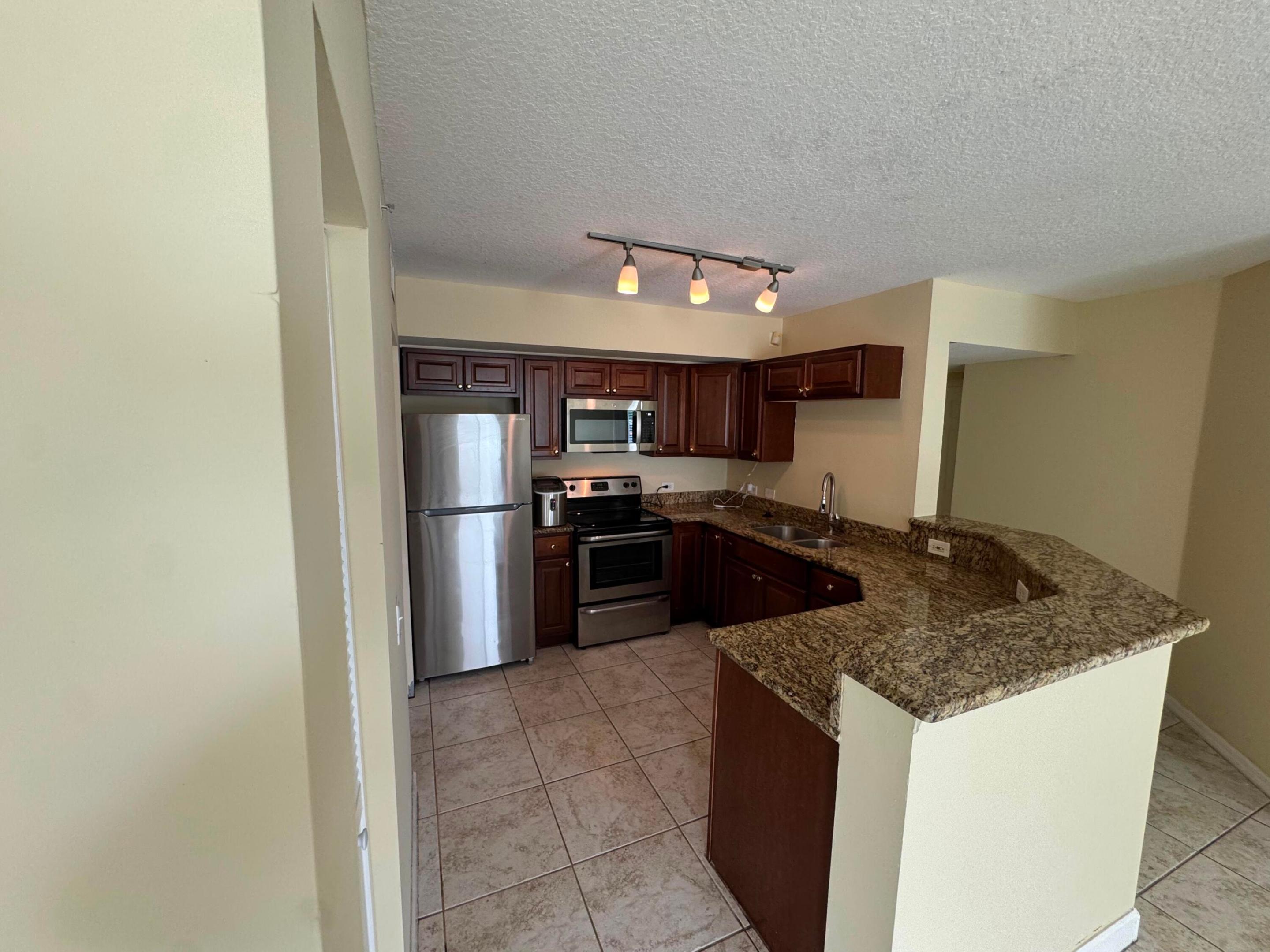 VILLA DEL SOL CONDO - Residential Lease