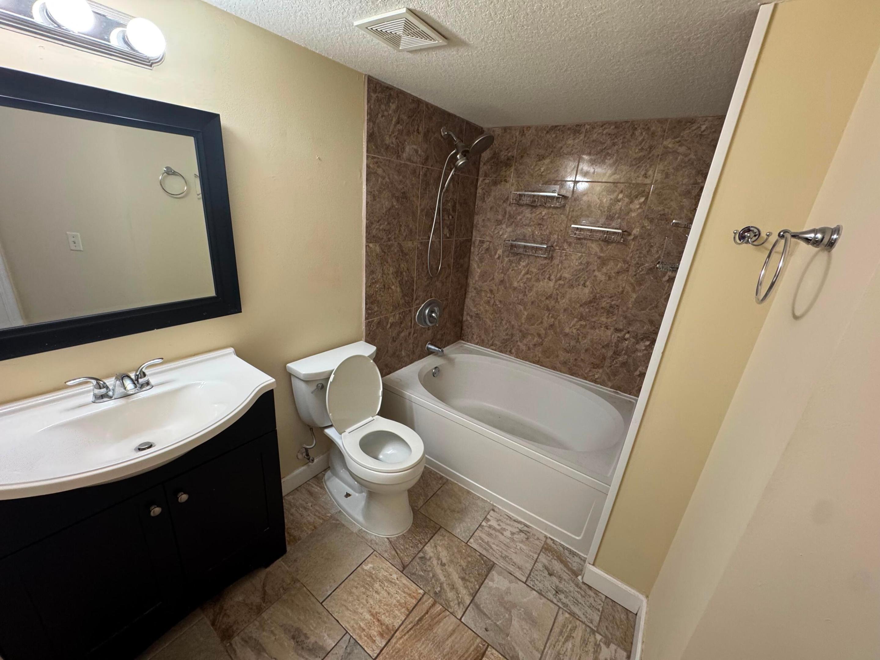VILLA DEL SOL CONDO - Residential Lease