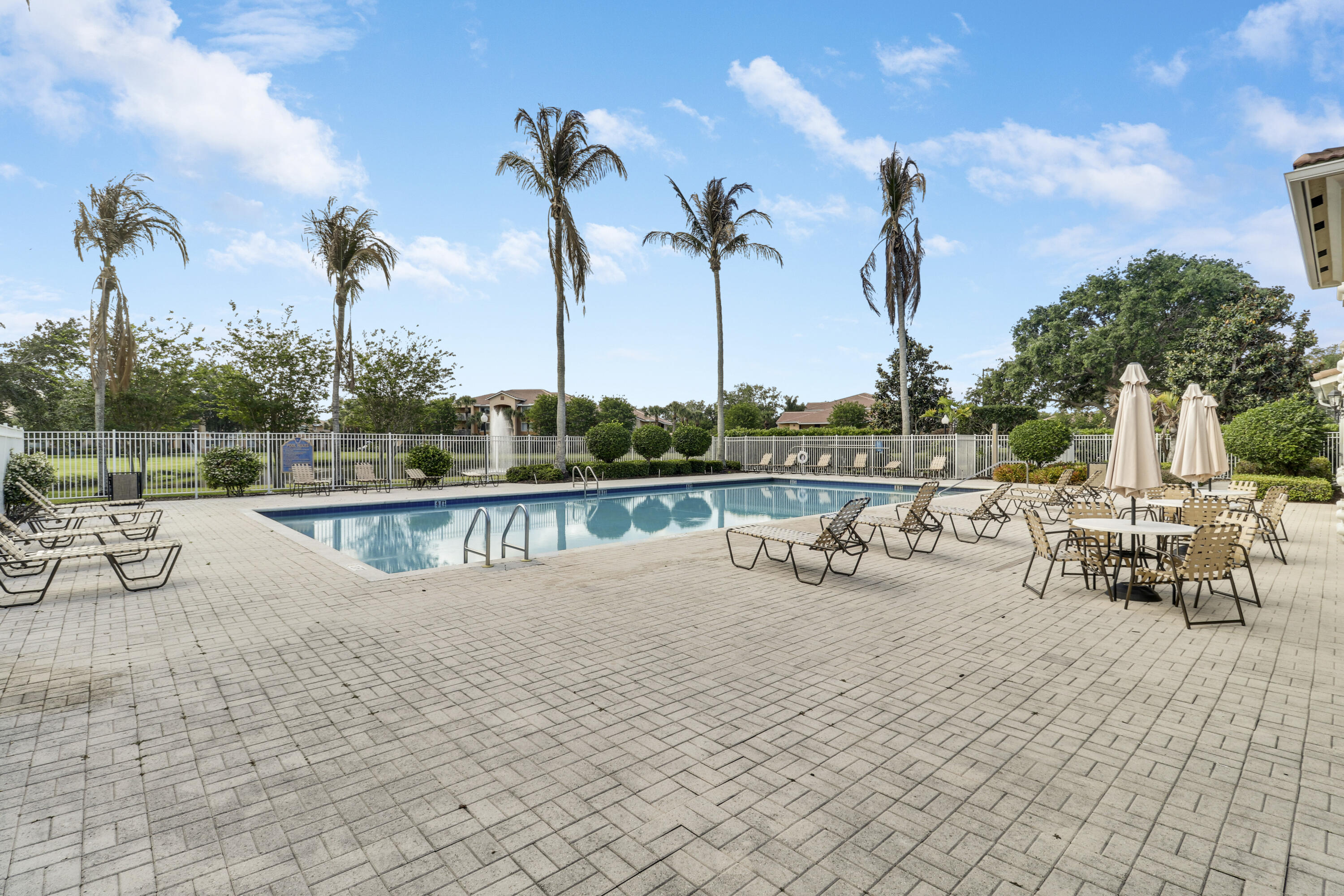 THE CLUB AT ST LUCIE WEST, A CONDOMINIUM - Residential