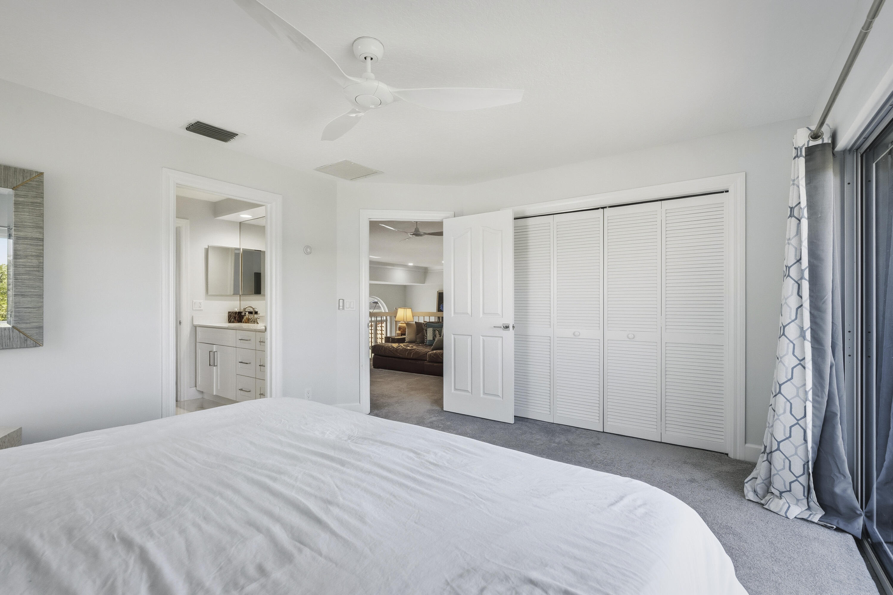 NORTH HOBE SOUND SHORES - Residential