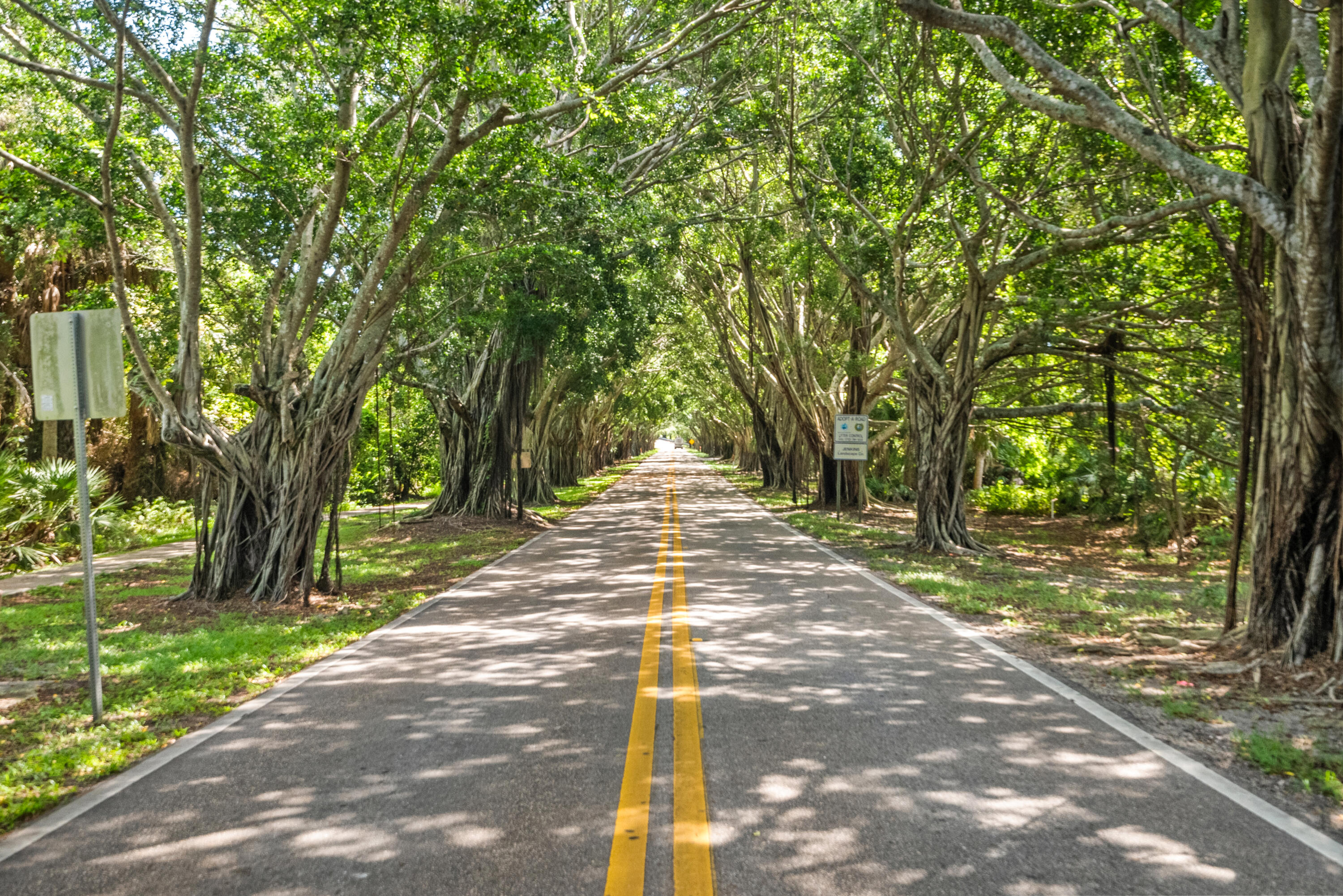 NORTH HOBE SOUND SHORES - Residential