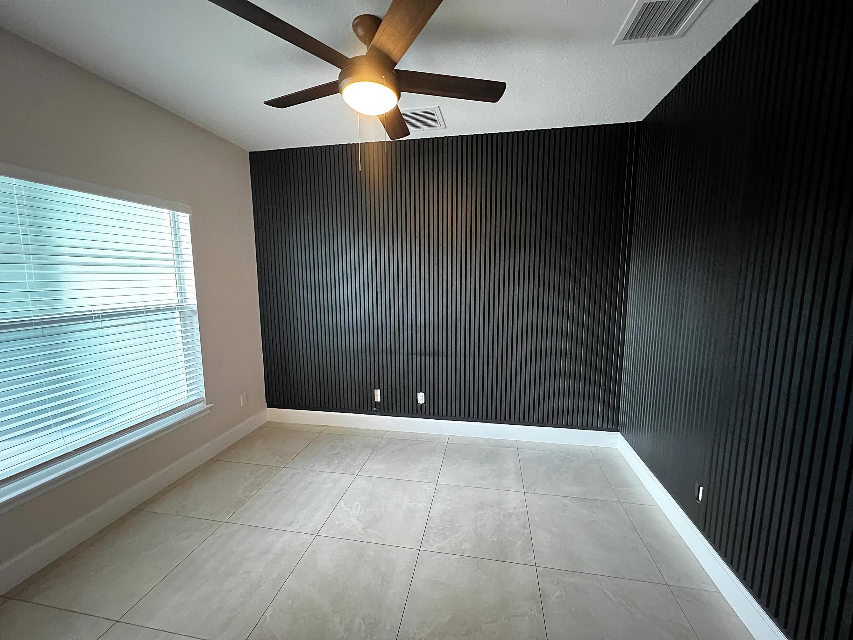 PORT ST LUCIE SECTION  22 - Residential Lease
