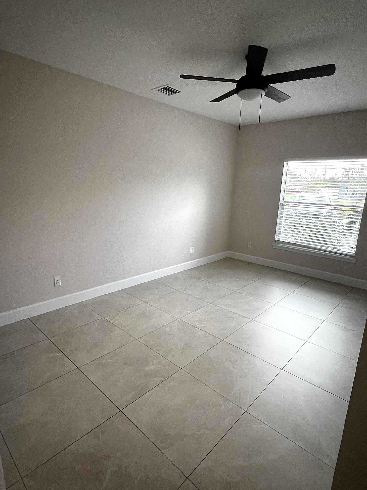 PORT ST LUCIE SECTION  22 - Residential Lease