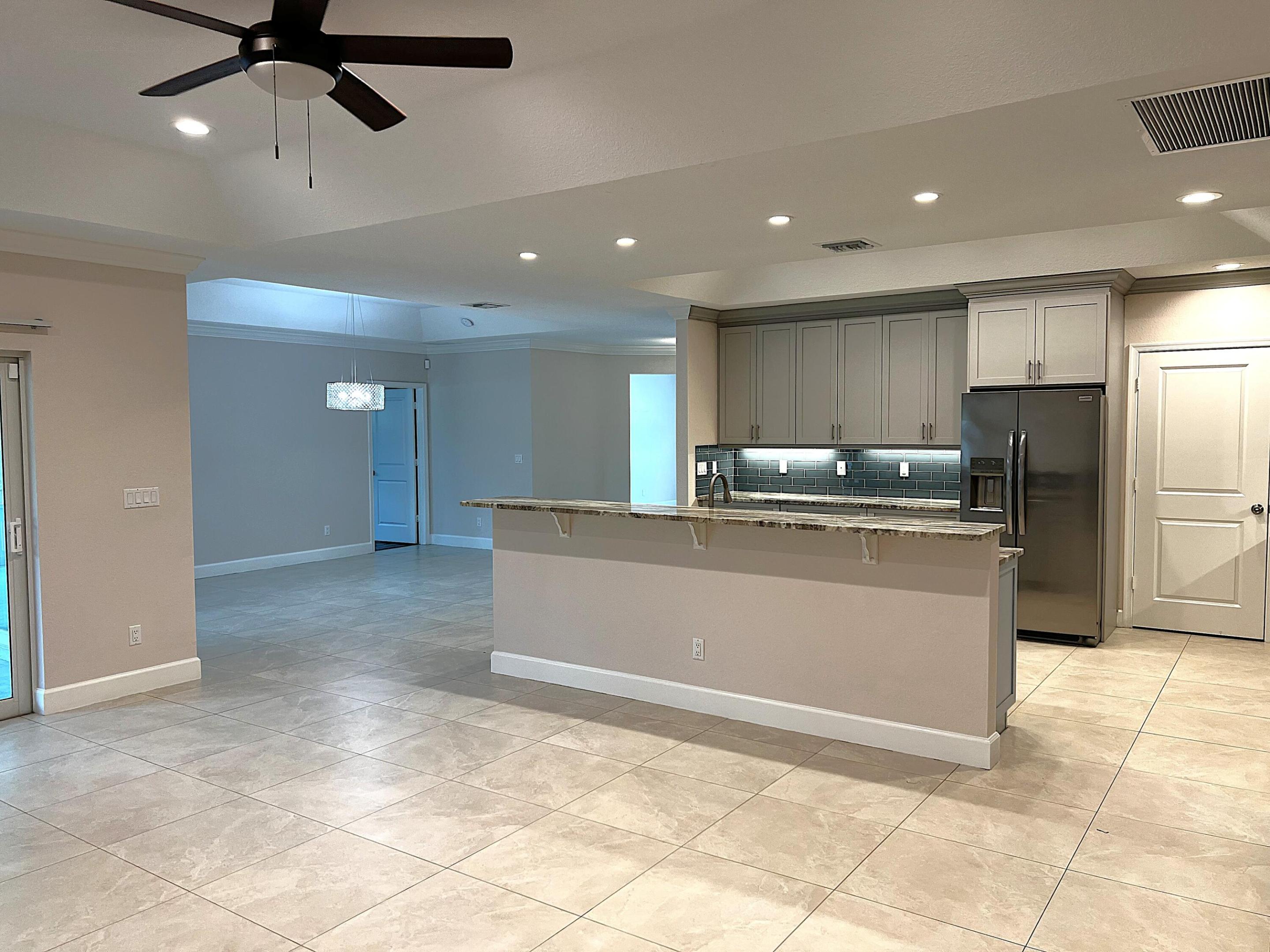 PORT ST LUCIE SECTION  22 - Residential Lease