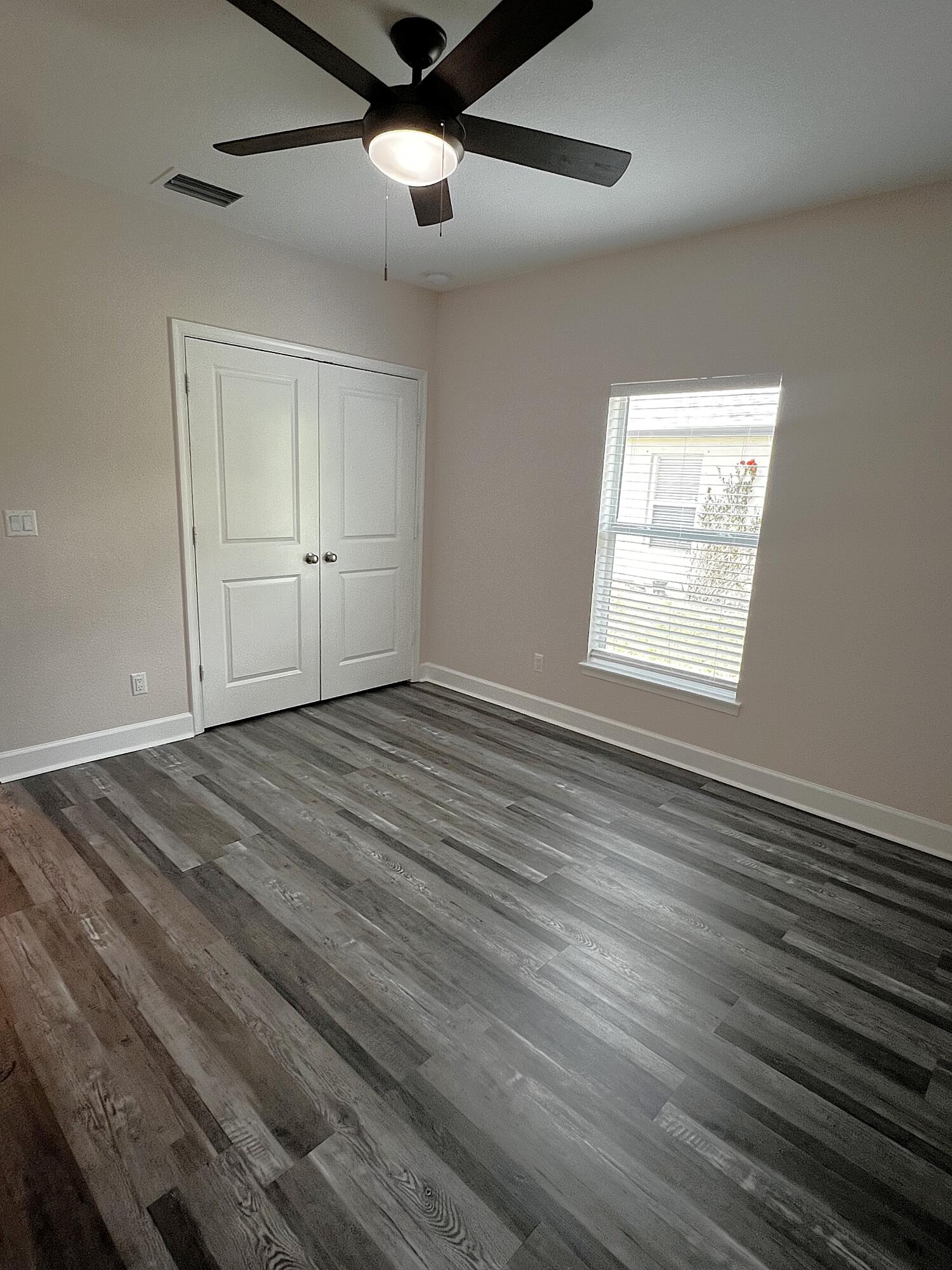 PORT ST LUCIE SECTION  22 - Residential Lease