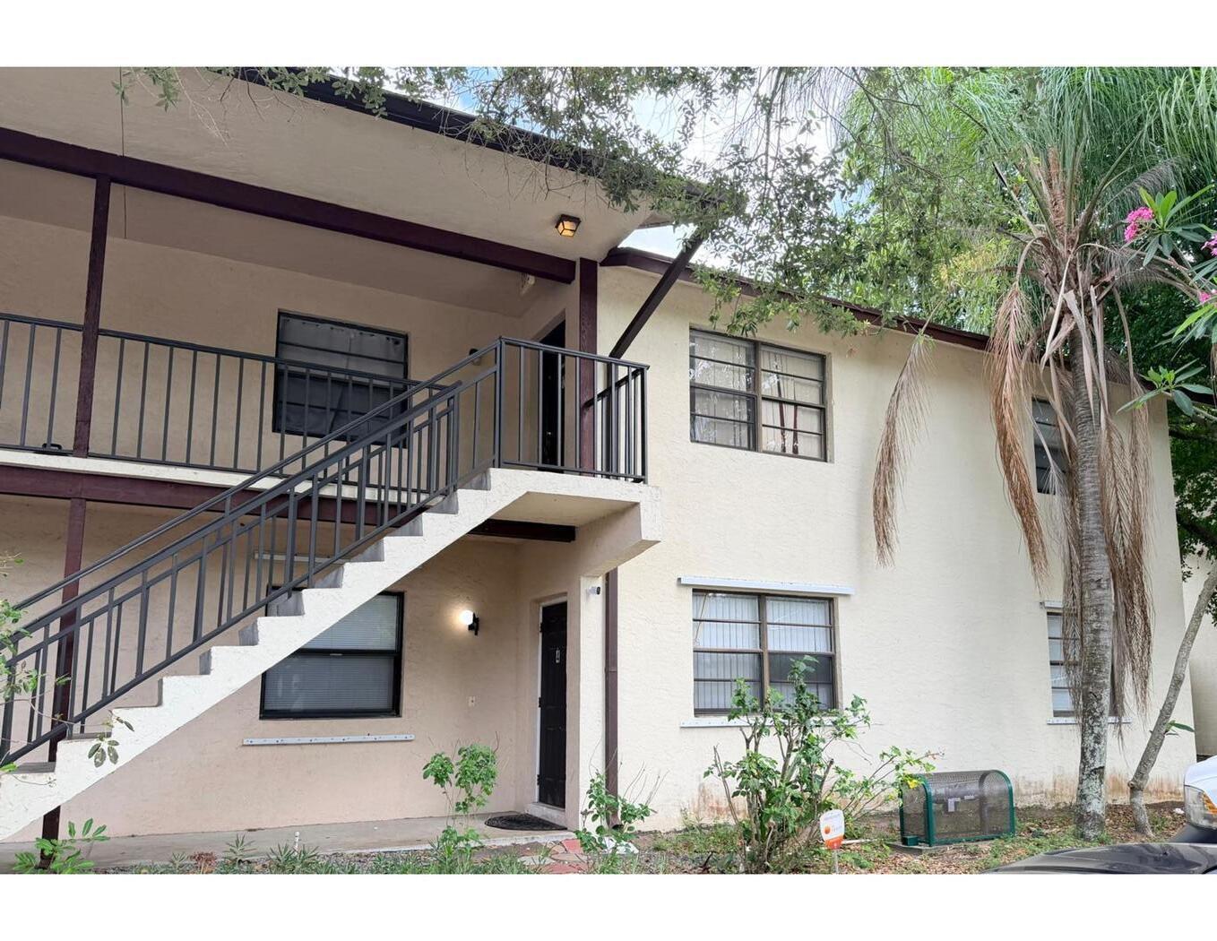 FOUNTAINVIEW CONDO - Residential