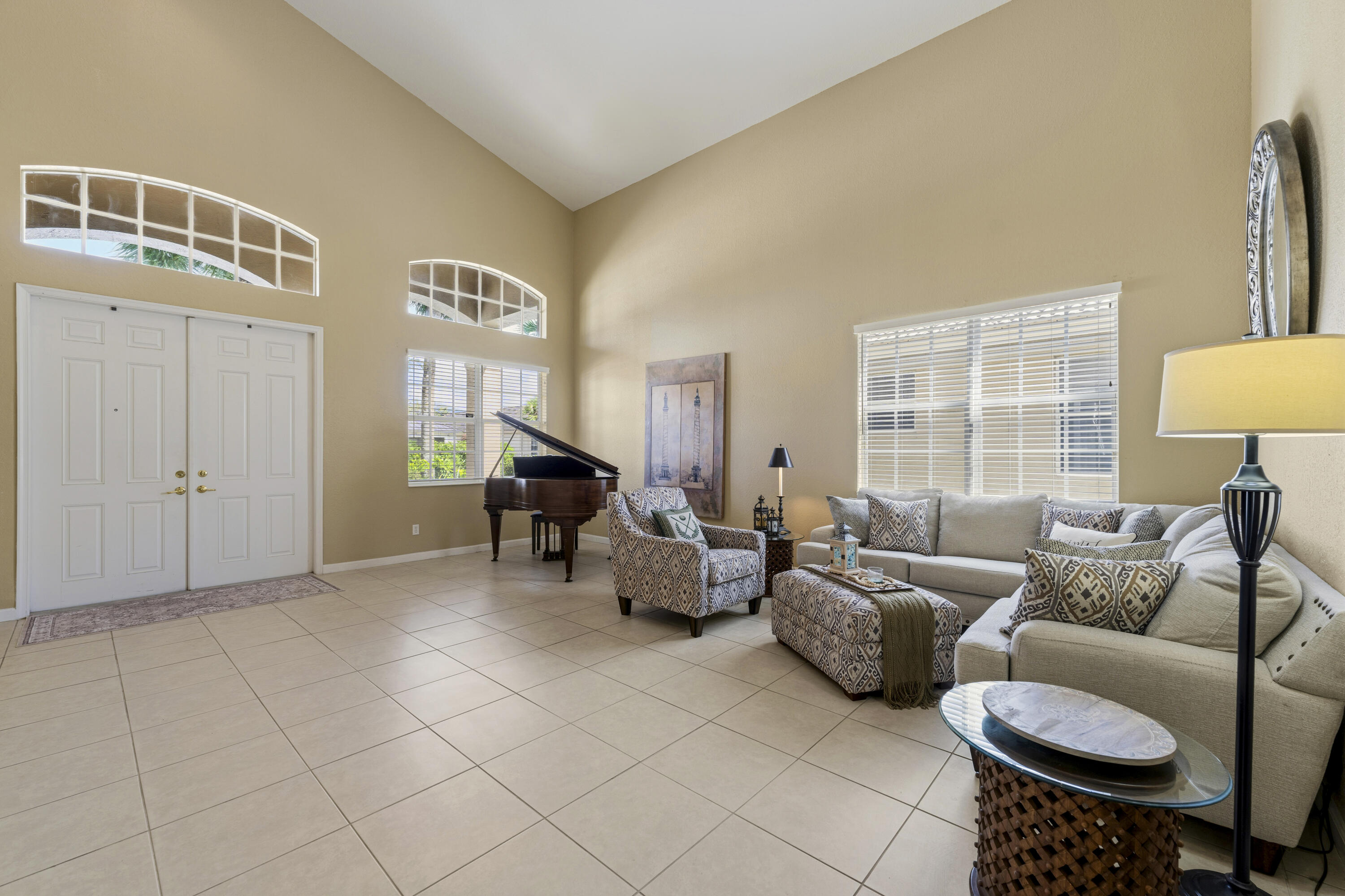 SECOND REPLAT OF PORTOFINO ISLES - Residential
