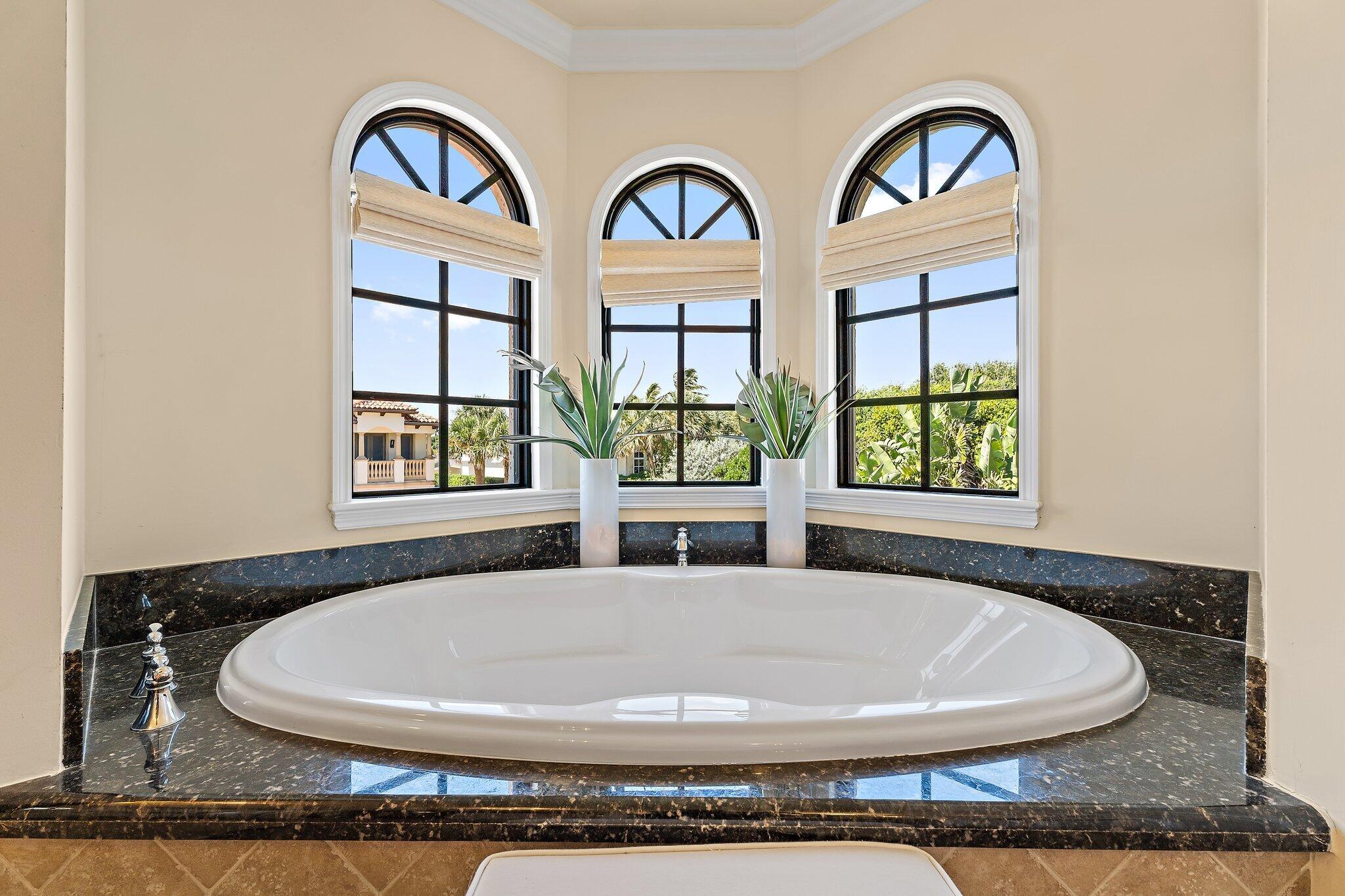 JUPITER INLET BEACH COLONY - Residential