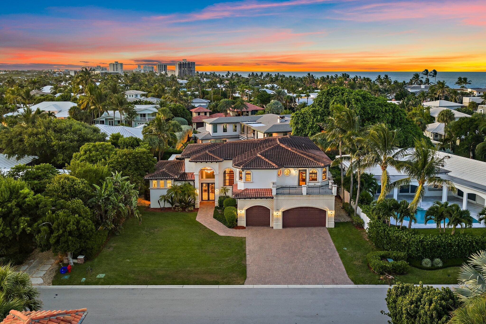 JUPITER INLET BEACH COLONY - Residential