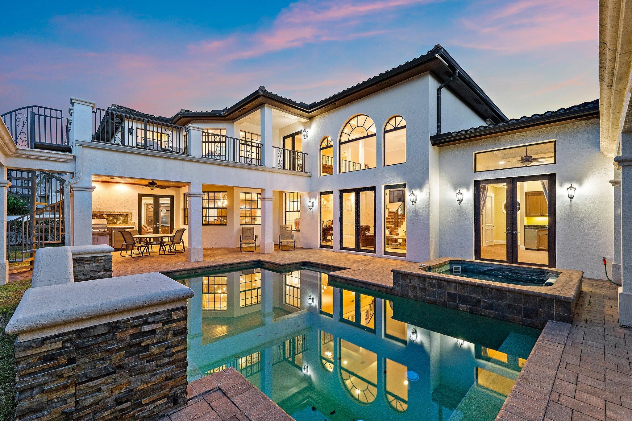 JUPITER INLET BEACH COLONY - Residential
