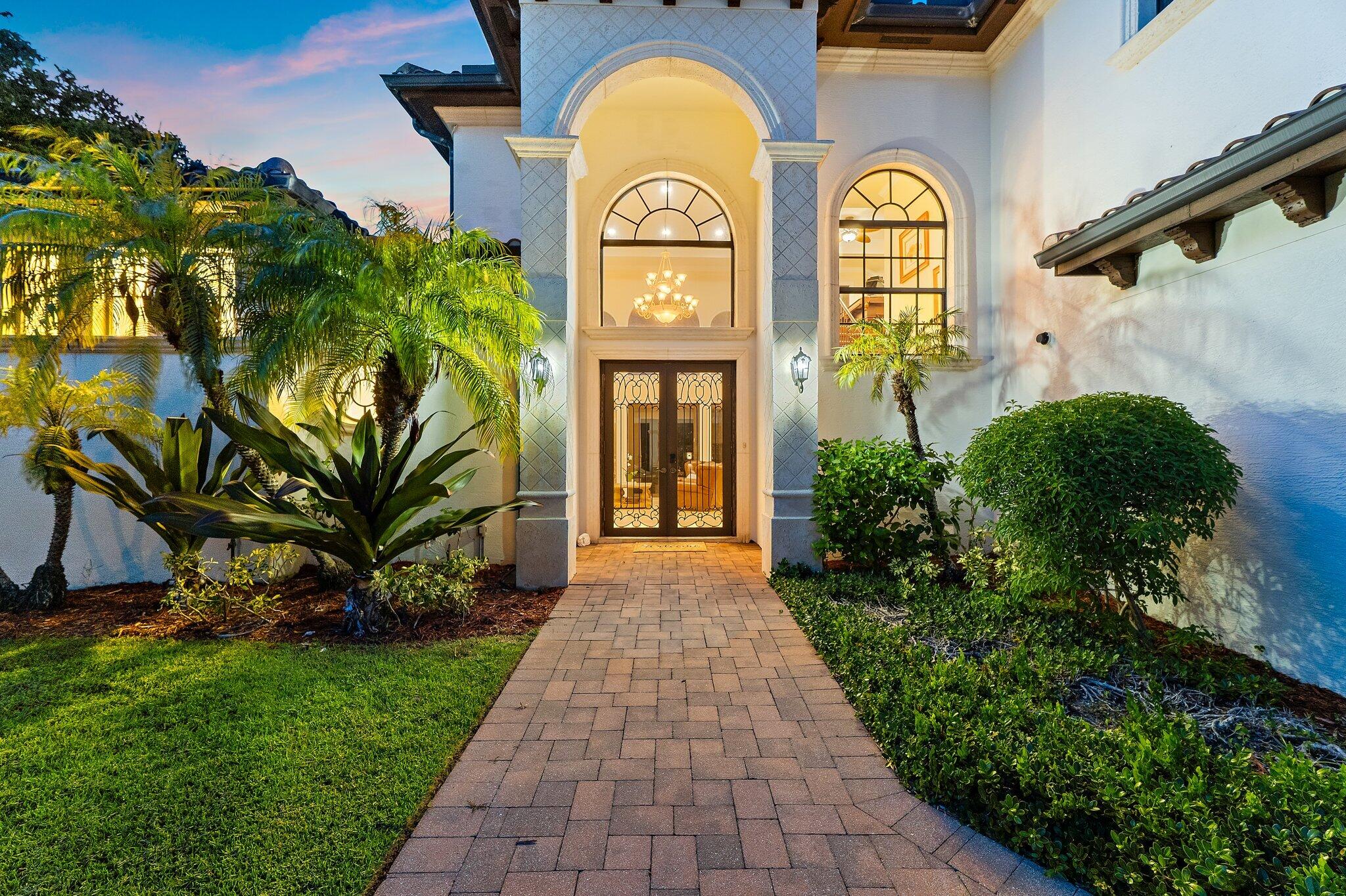 JUPITER INLET BEACH COLONY - Residential