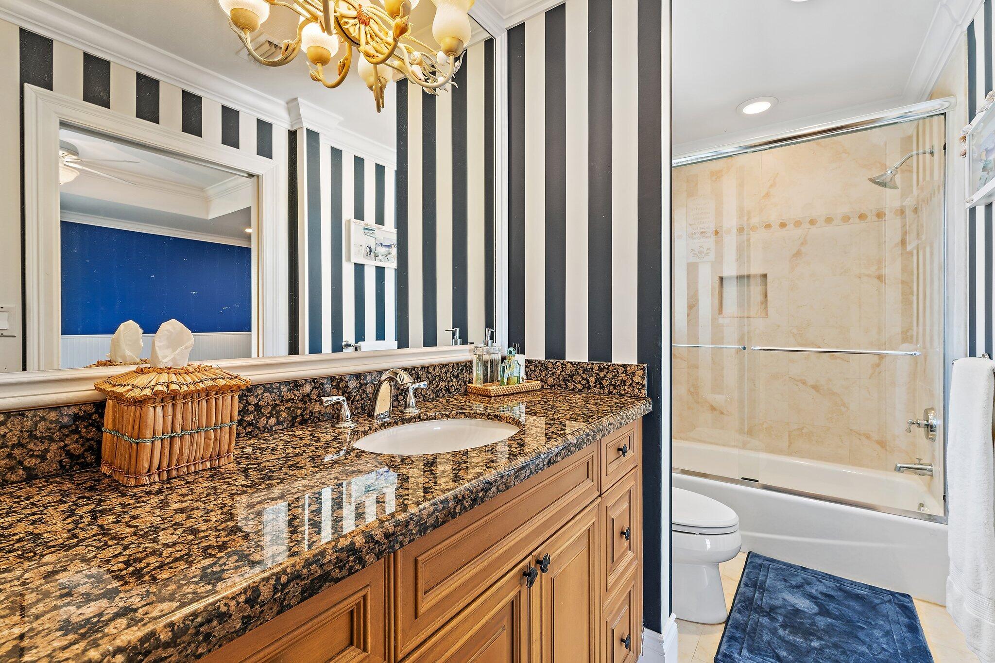 JUPITER INLET BEACH COLONY - Residential