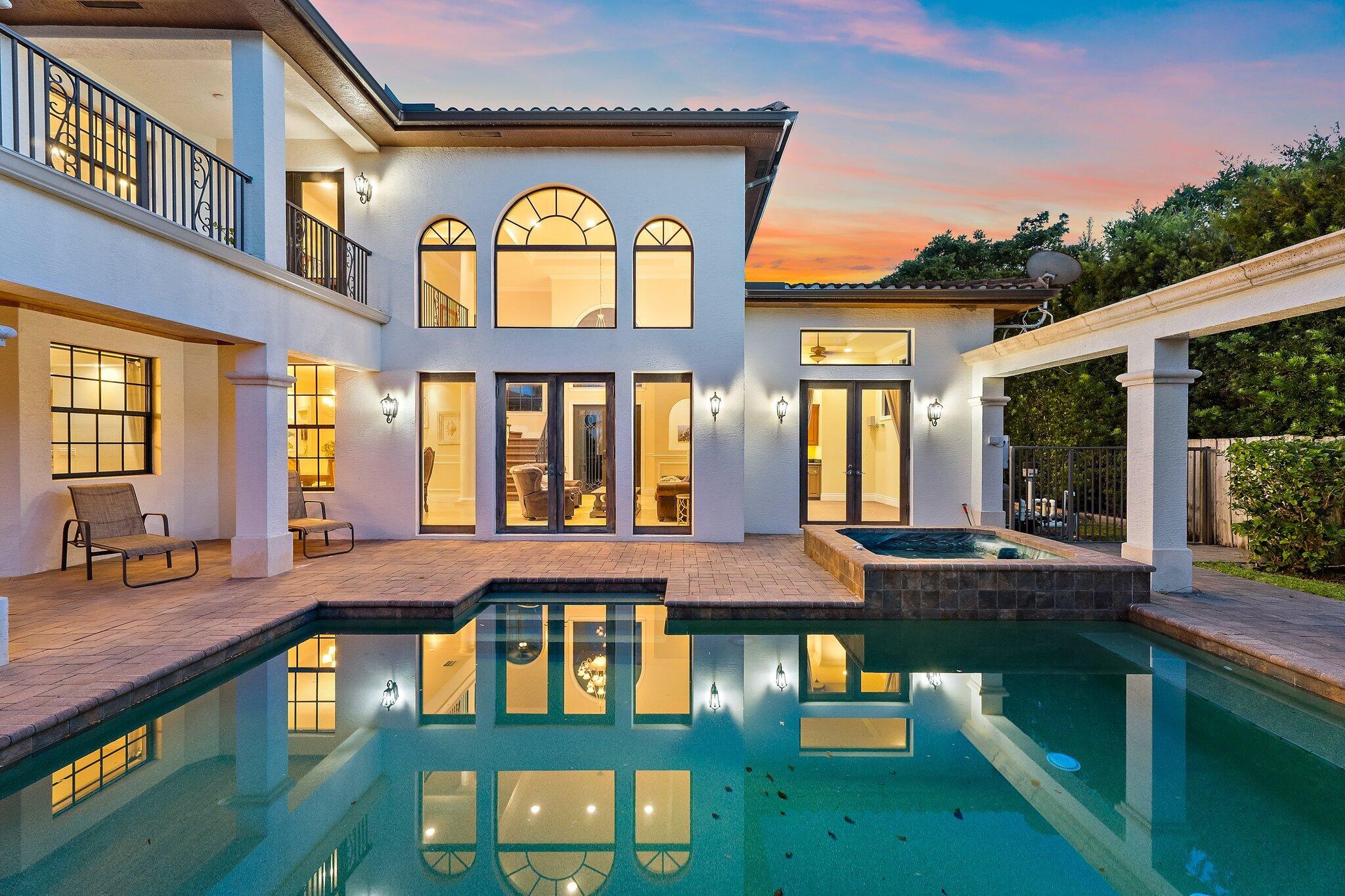 JUPITER INLET BEACH COLONY - Residential