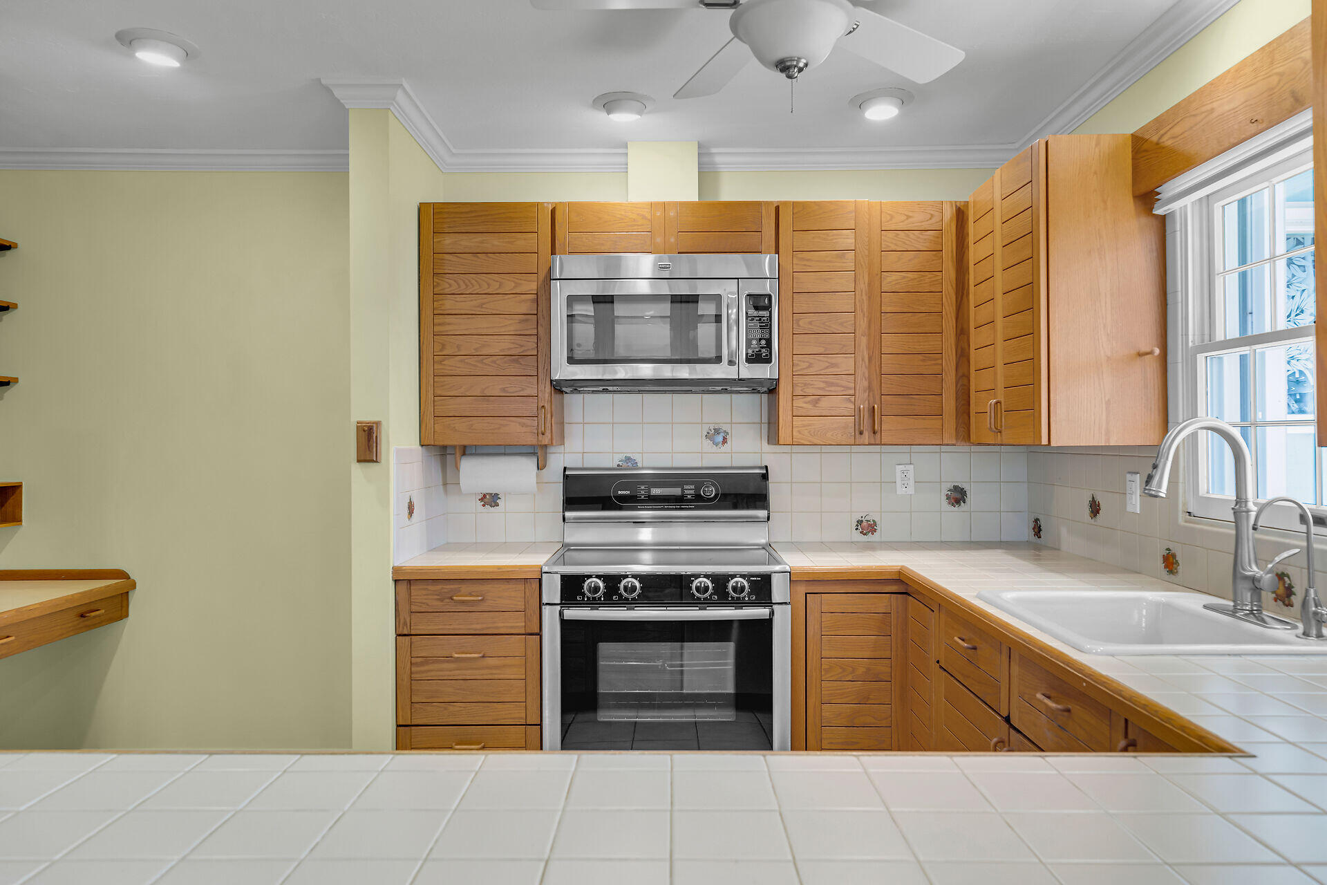TWIN LAKES 1ST ADD - Residential