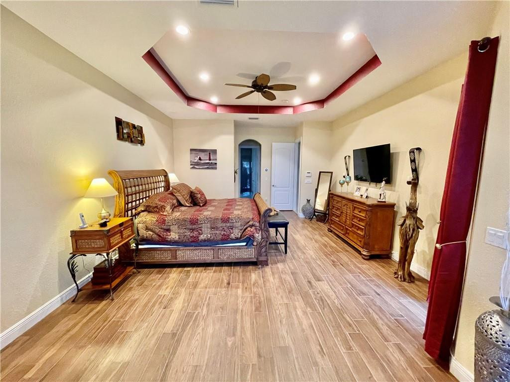 MiraLago - Residential