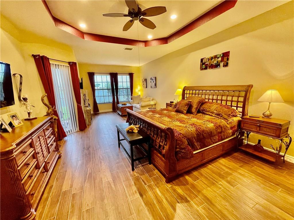 MiraLago - Residential