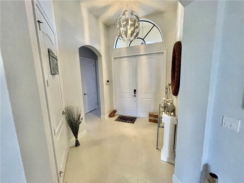 MiraLago - Residential