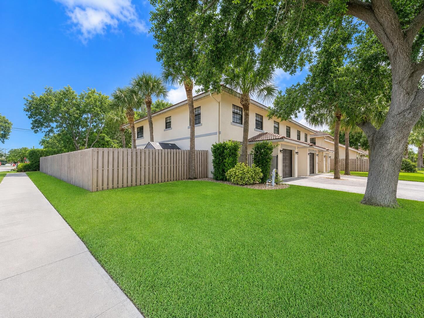 FAVALE ESTATES - Residential