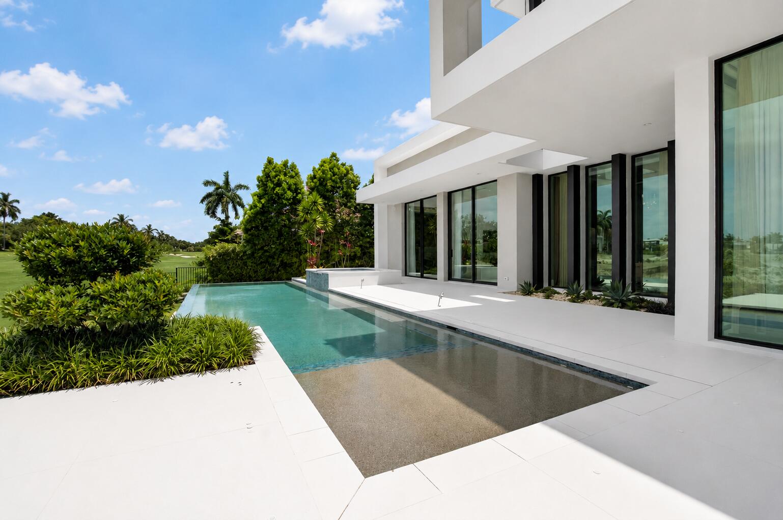 ST ANDREWS COUNTRY CLUB - Residential