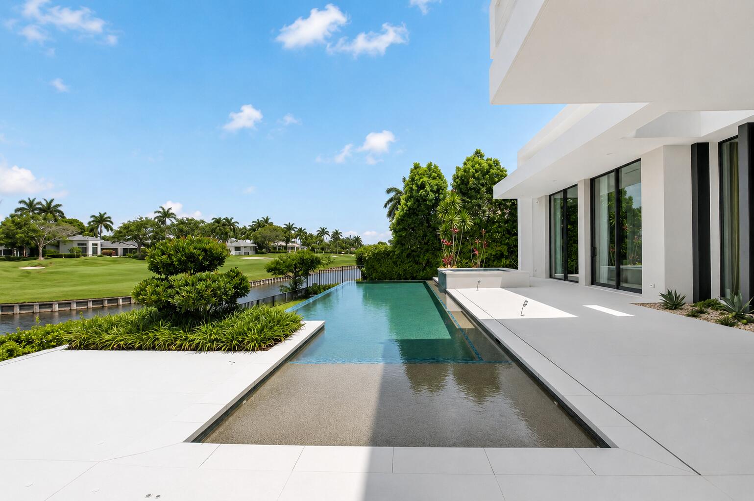 ST ANDREWS COUNTRY CLUB - Residential