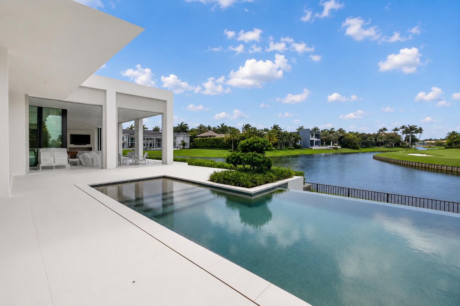 ST ANDREWS COUNTRY CLUB - Residential
