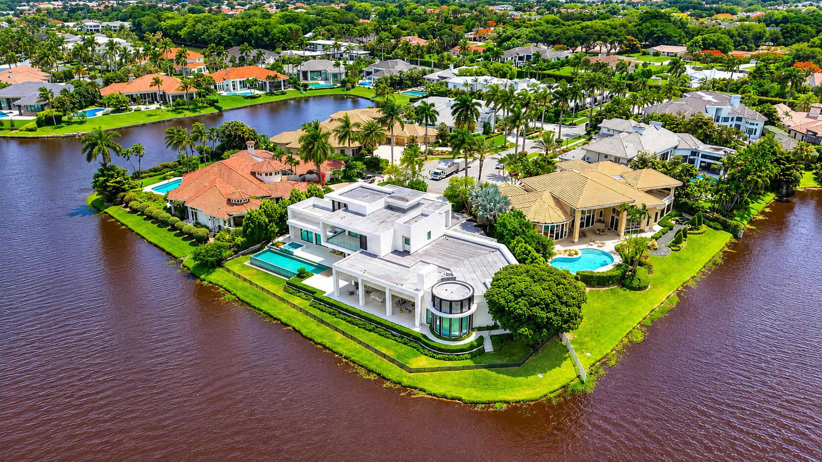 ST ANDREWS COUNTRY CLUB - Residential