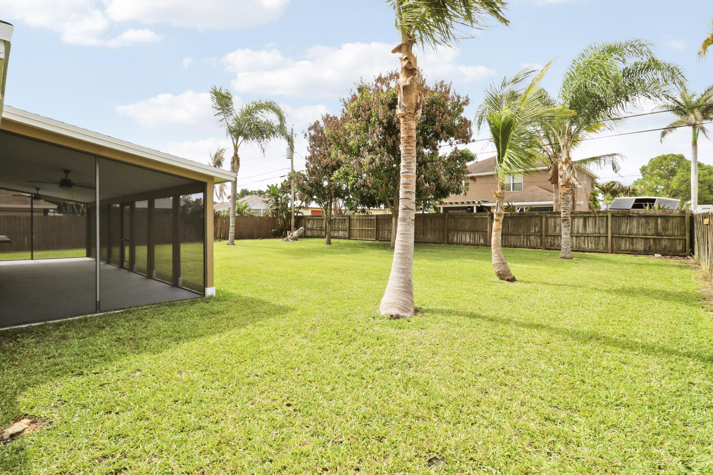 PORT ST LUCIE SECTION 14 - Residential