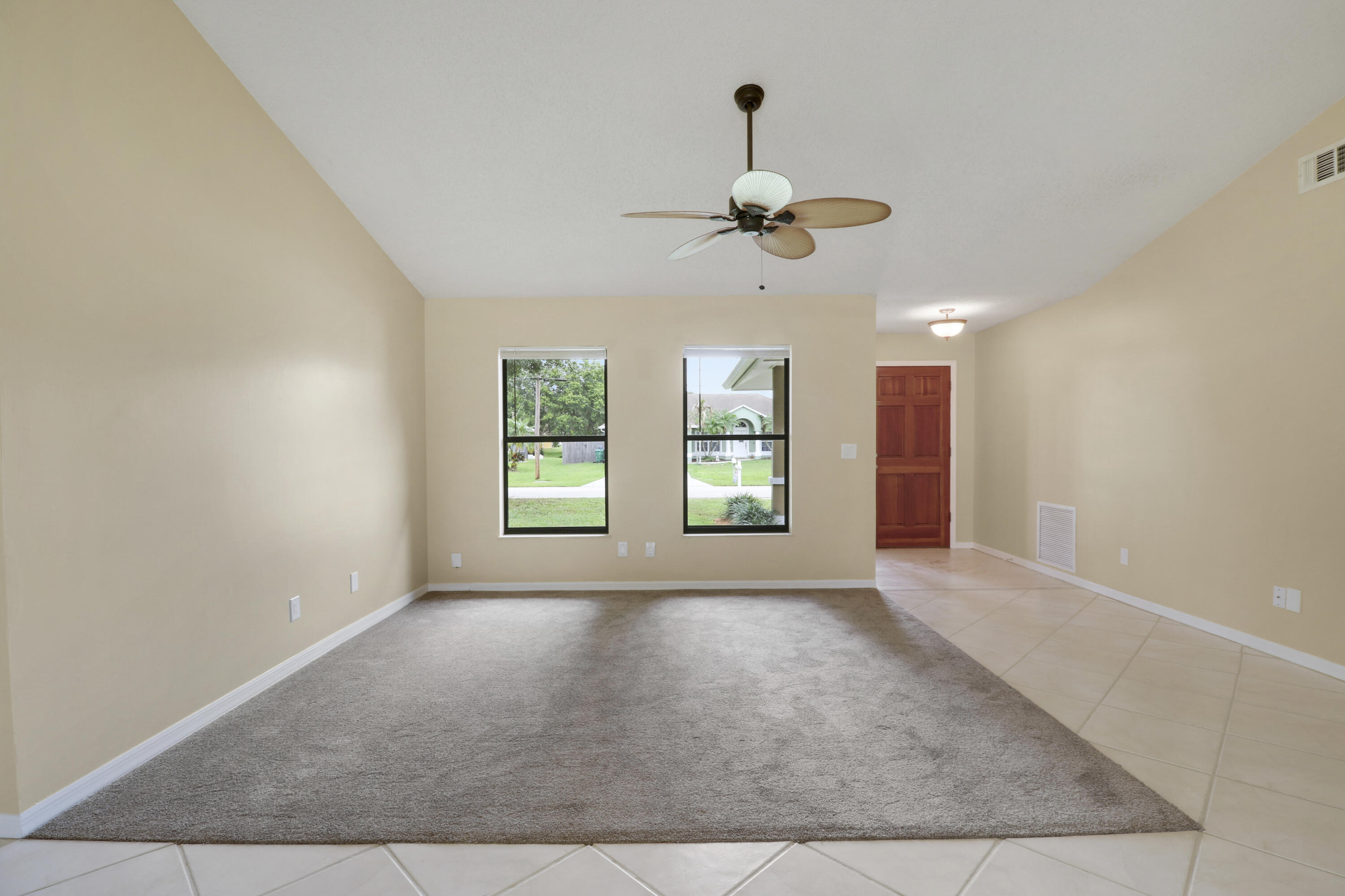 PORT ST LUCIE SECTION 14 - Residential