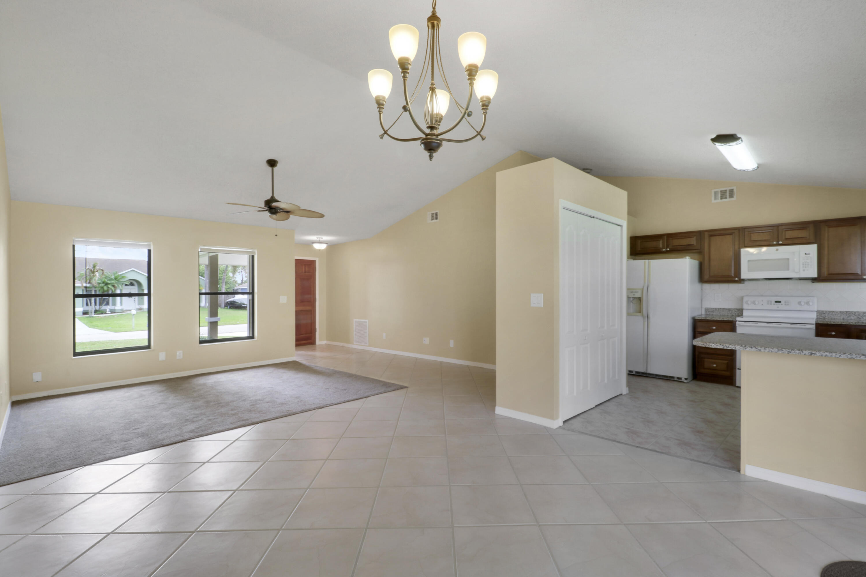 PORT ST LUCIE SECTION 14 - Residential
