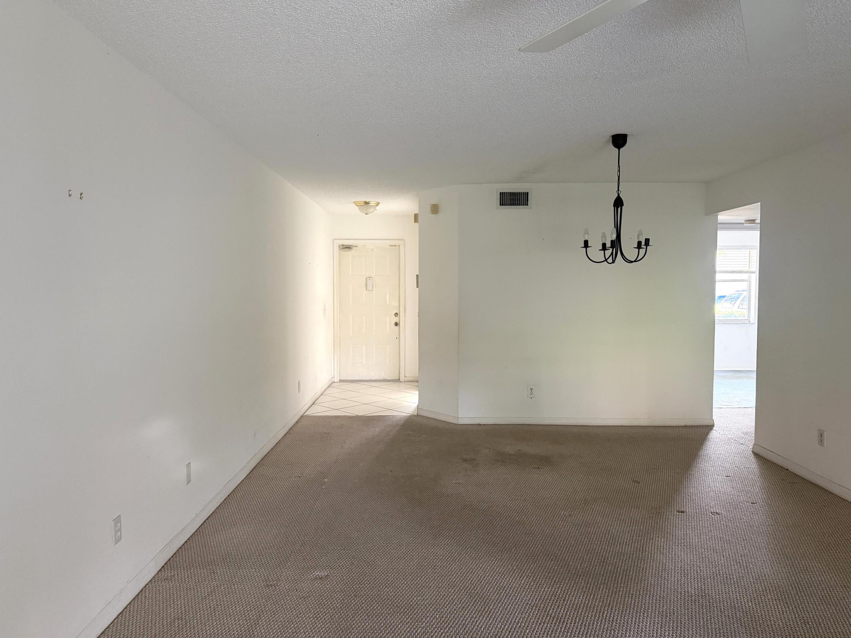 SUNRISE LAKES 207 CONDO - Residential