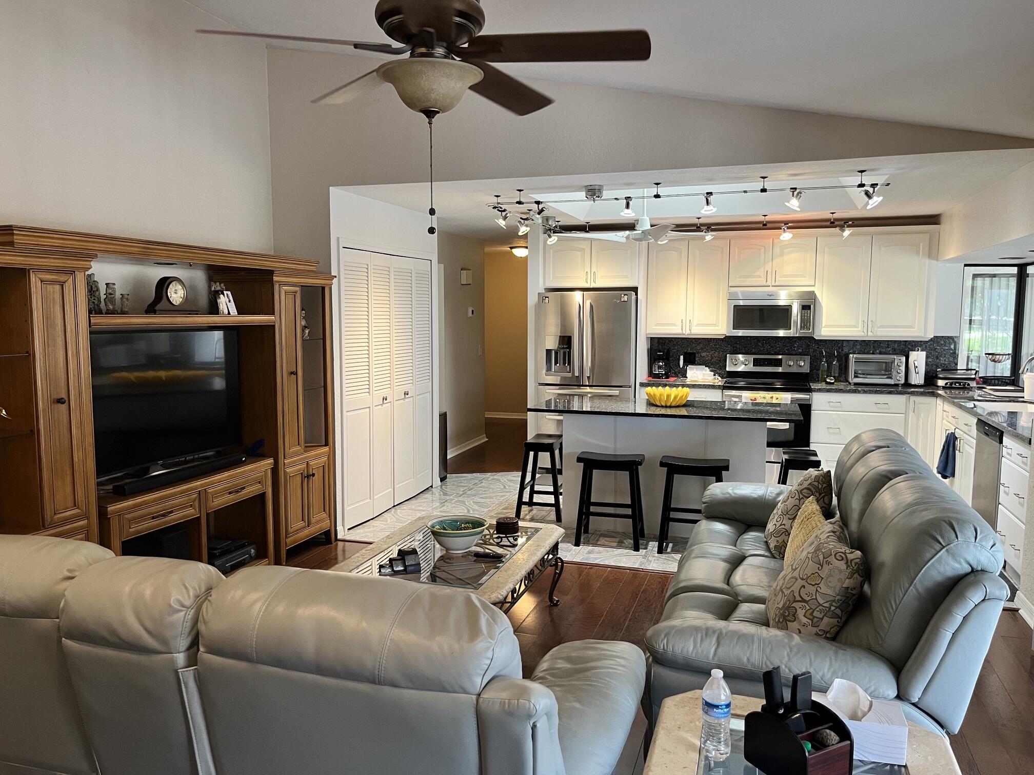 SOUTH PORT ST LUCIE UNIT 4 - Residential